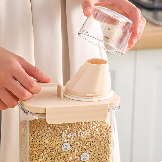 Plastic Food Container L